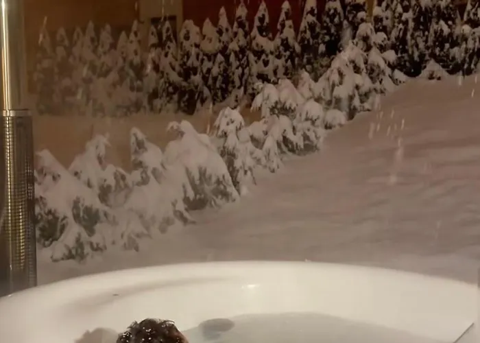 Apartment De Luxe Avec Jacuzzi, Vue Montagne Et Jardin Chamonix